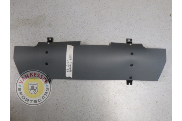 Trunk cover 911 and 912, 69-77