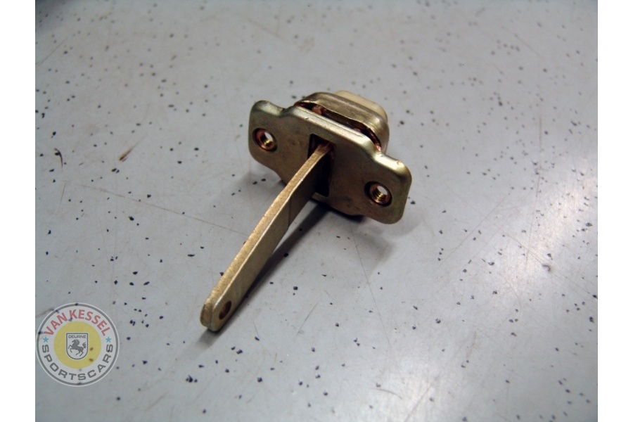 94453760900 - Deurvanger 924(S), 944(2) en 968