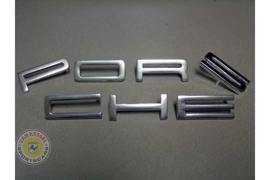 90155930123 - Embleem letters "Porsche" zilver 911 en 912, 65-73