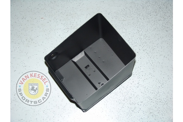 Batteriekasten links 911