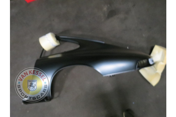 Rear screen 911 and 912 65-68 left, original