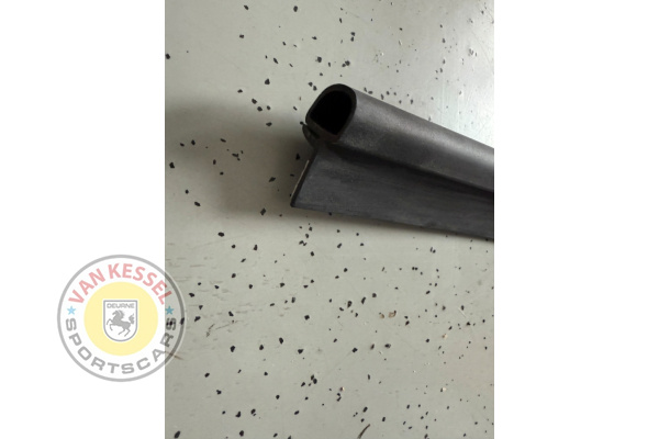 91150308505 - Afdichtingsrubber tussen achterbumper en carrosserie 911 74-89