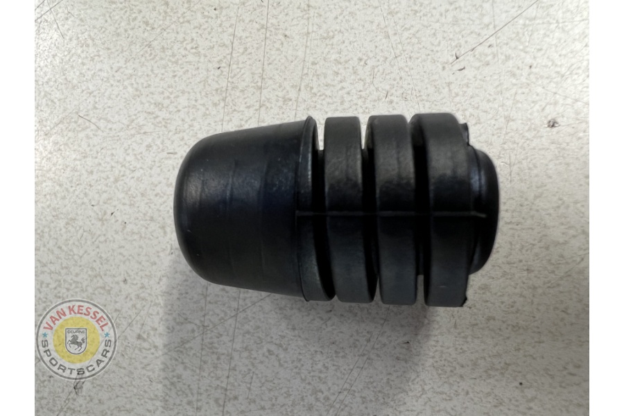 99970303650 - Verstelrubber op voor- en achterklep 911, 912, 964, 993 65-98