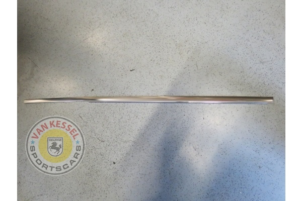 Decorative strip on door Targa shiny aluminum 911 65-77 right