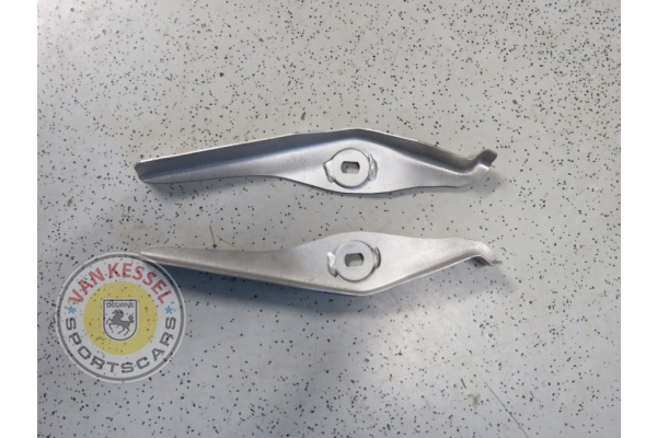 Reparaturwinkelsatz Heckklappenscharnier 911 und 912 65-89