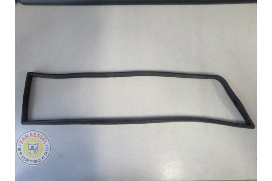91163197100 - Achterlichtrubber rechts, 911 69-89 Imitatie