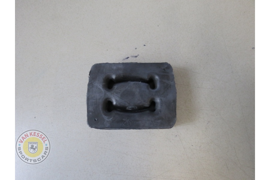 92811125902 - Ophangrubber uitlaat 924, 928, 944 en 968