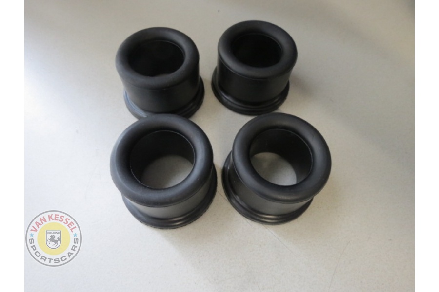 90134142102 - Draagarmrubberset voorzijde 911 68-89