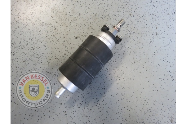 91160810200 - Benzinepomp pierburg of bosch 911 2.7-3.0 en Turbo, 924 en 928