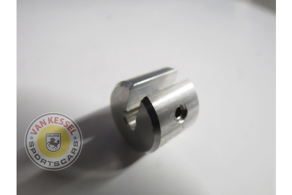 Hand throttle nipple on throttle rod 1965-1975