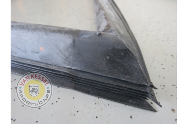 91154505141 - Achterruitrubber 911 Targa 68-89 Origineel Porsche