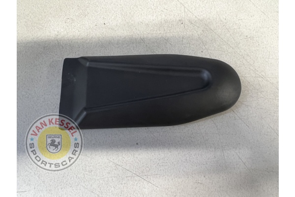 Belt cover 911 and 912 without retractable belts