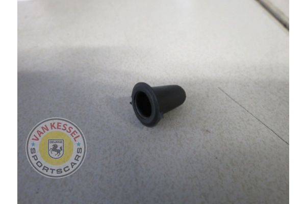 Door panel clip cap 911, 912 65-68