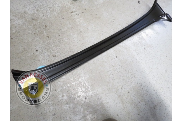 99350351102GRV - Reparatiehoek onder achterruit , 911 targa en cabrio