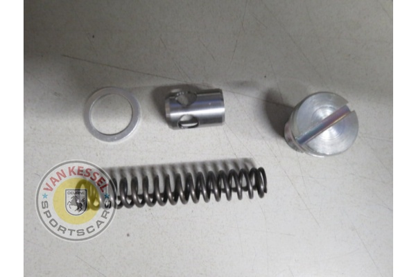 Oil screw compression spring set under the crankcase left or right 65-71