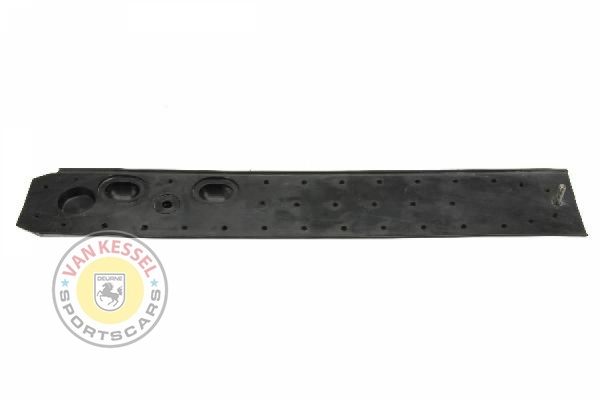 9115050990470A - Bumperrubber linksachter, 911 3.2 84-89 imitatie