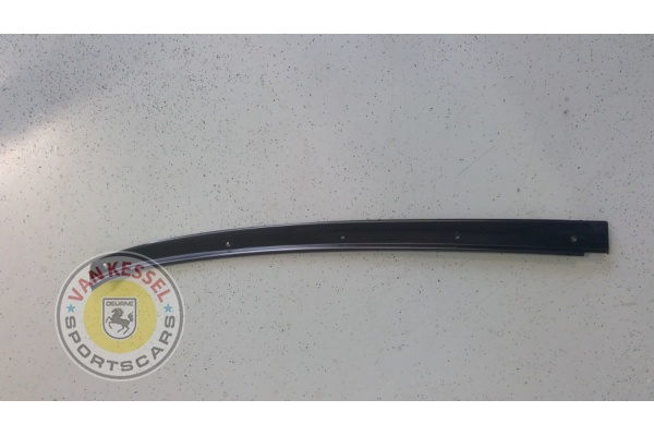 Sierlijst zwart onder achterzijruit, links, 911 en 912 coupe imitatie
