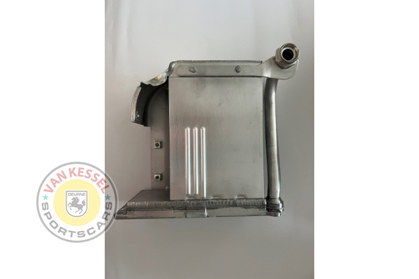 Oliekoeler op motor 914 6 cyilinder