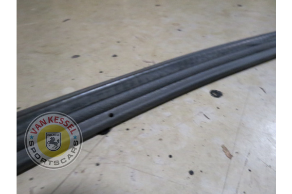 99350464101 - Voorkleprubber 993