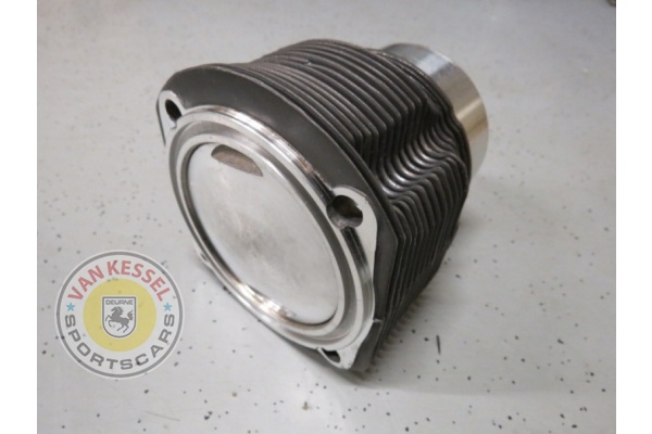 Piston and cylinder set 84mm, 911T
